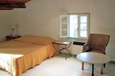  Villa de Cambuisson slaapkamer3 (2) 