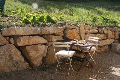  La combe de Garaux nw zithoekje tuin 